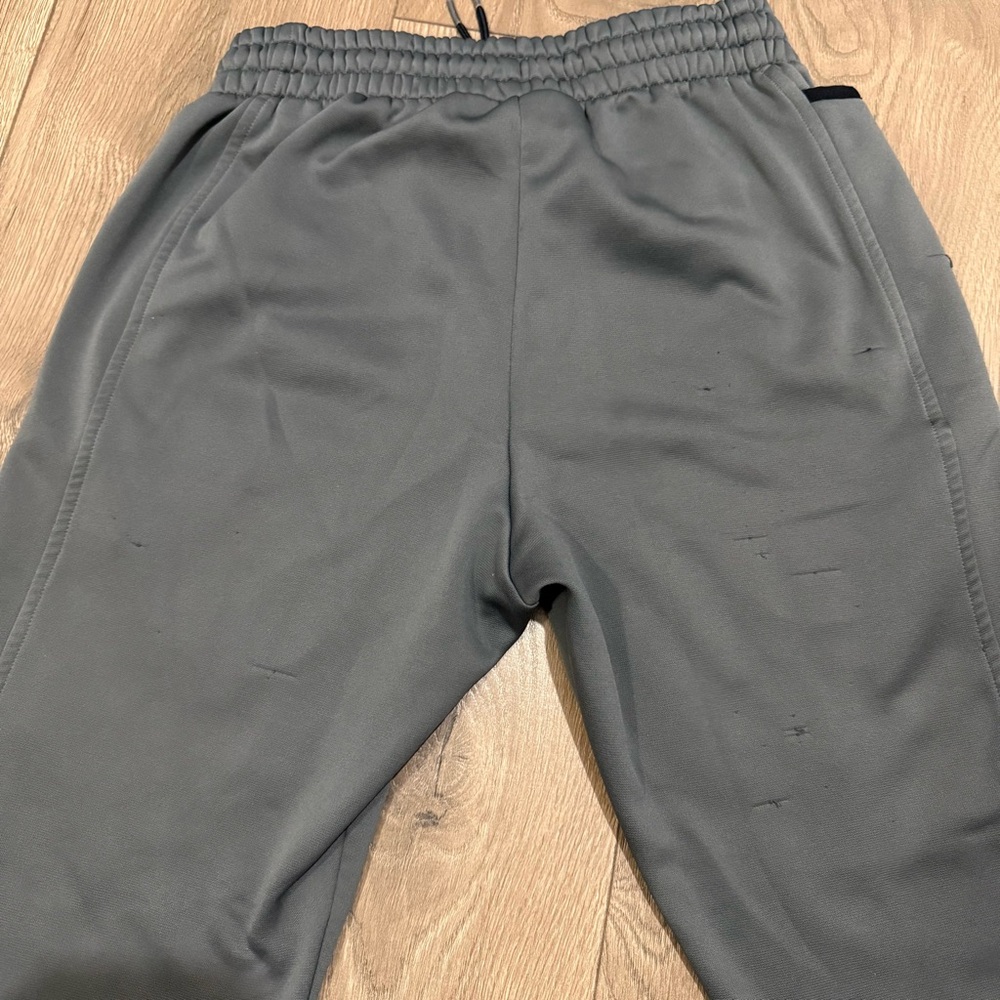 Under Armour Black and Gray Armour Fleece Men’s Pants - Set of 3 - Picture 15 of 15